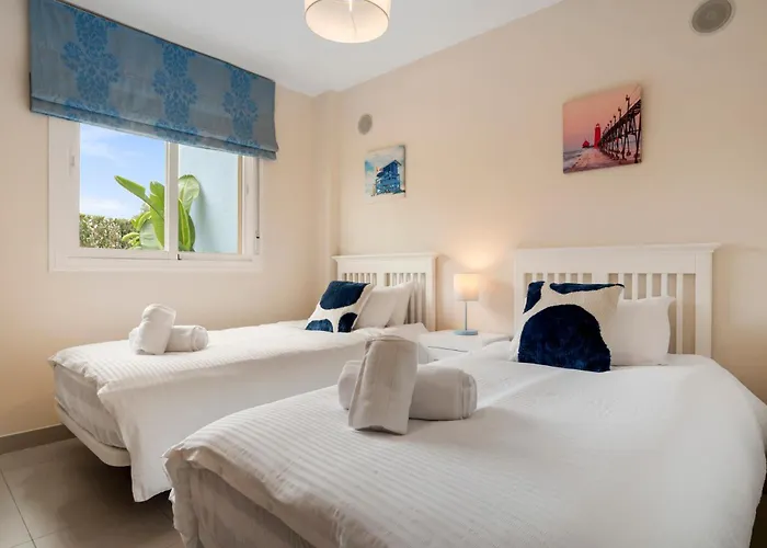 Cortijo Del Mar 2 Bed Sleeps Up To 5