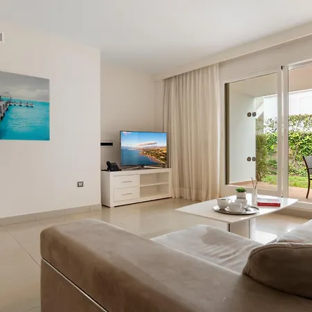 Cortijo Del Mar 2-bed With Pool & Garden *