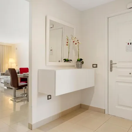 Cortijo Del Mar 2-bed With Pool & Garden 아파트
