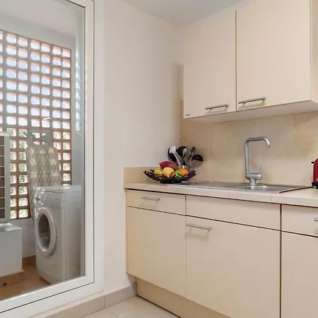 아파트 Cortijo Del Mar 2-bed With Pool & Garden *